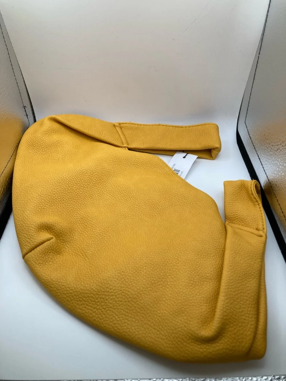 NWT The Drop Avalon Small Tote Bag Butter Yellow Vegan Leather Wristlet Handbag - Picture 3 of 10